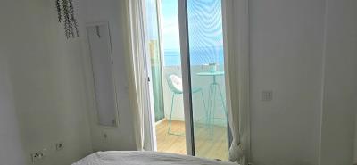 12-53013098fcab6c38b1379cd33298e050