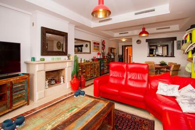 Image No.5-2 Bed Apartment for sale