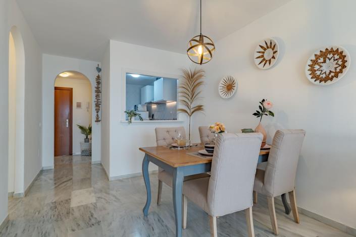 Image No.13-2 Bed Apartment for sale