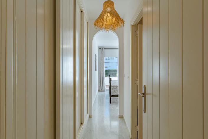 Image No.32-2 Bed Apartment for sale