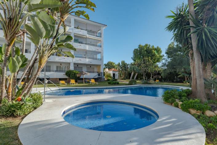 Image No.42-2 Bed Apartment for sale