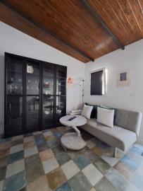 11-20939a0134ad724a8cb2a801094d15a4