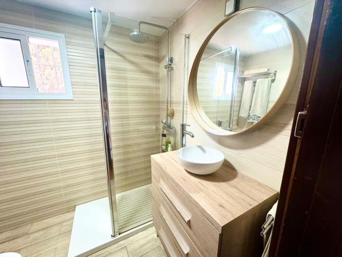 Image No.4-2 Bed Duplex for sale