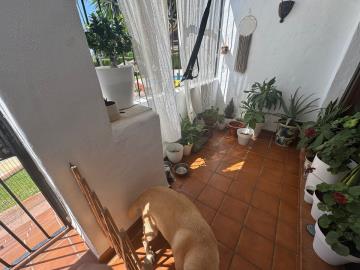 8-e64a9055bba3e77ac8aca3b893cdf826