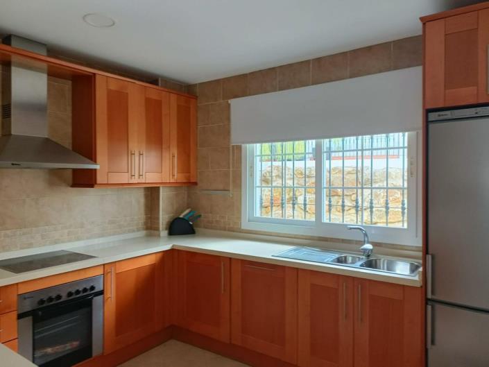 Image No.3-3 Bed Townhouse for sale