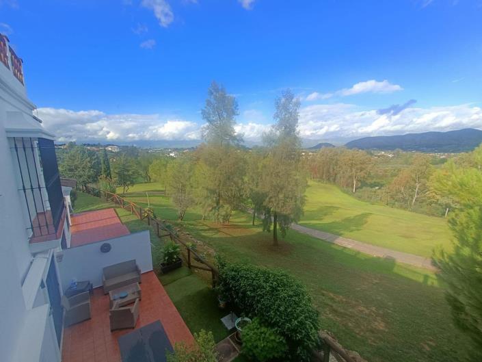 Image No.6-3 Bed Townhouse for sale