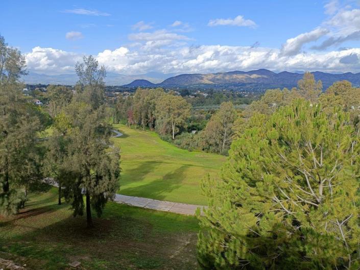 Image No.26-3 Bed Townhouse for sale