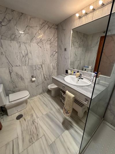 Image No.10-3 Bed Apartment for sale