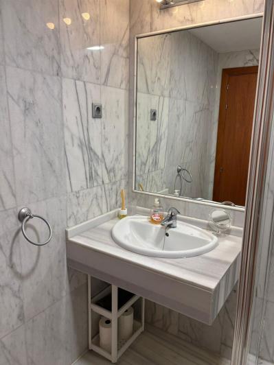 Image No.16-3 Bed Apartment for sale