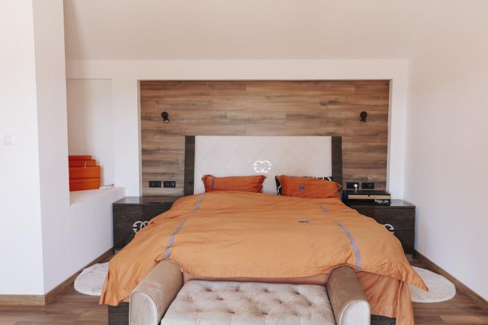 Image No.33-4 Bed Penthouse for sale