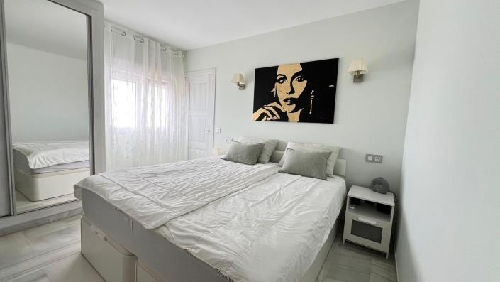 Image No.9-2 Bed Apartment for sale