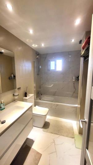 Image No.16-2 Bed Apartment for sale