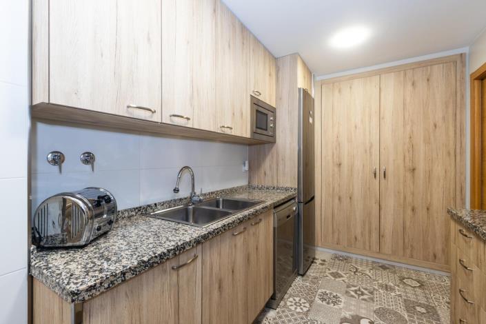 Image No.10-2 Bed Apartment for sale