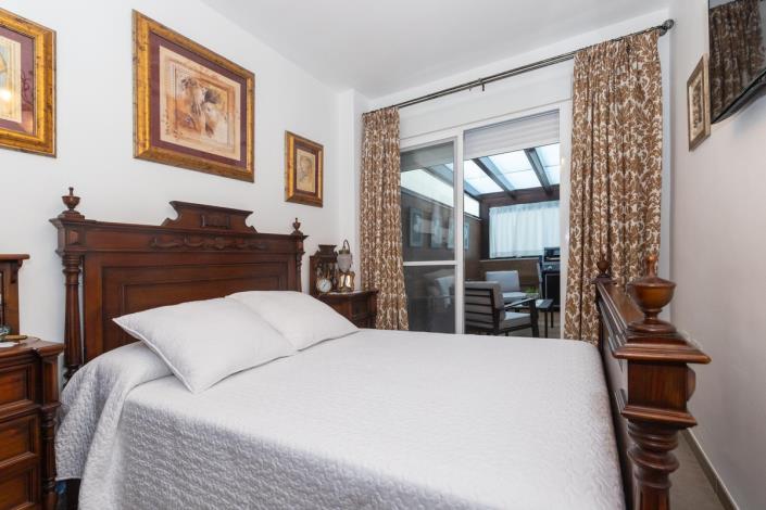 Image No.21-2 Bed Apartment for sale