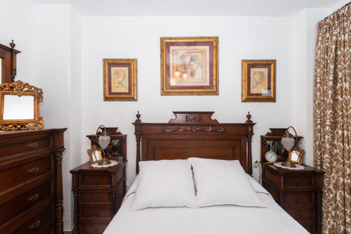 Image No.23-2 Bed Apartment for sale