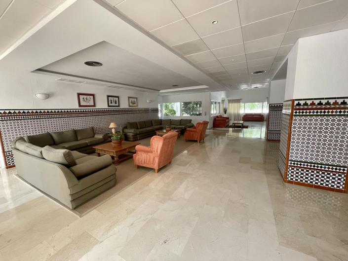 Image No.15-2 Bed Apartment for sale