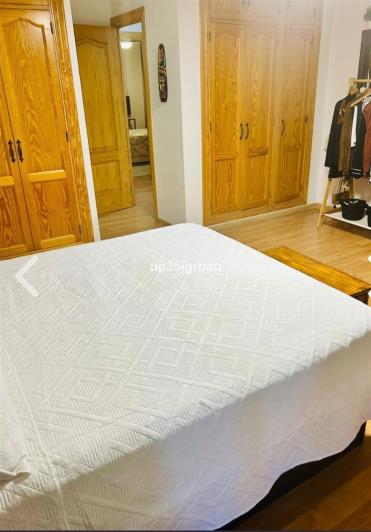 Image No.8-3 Bed Apartment for sale