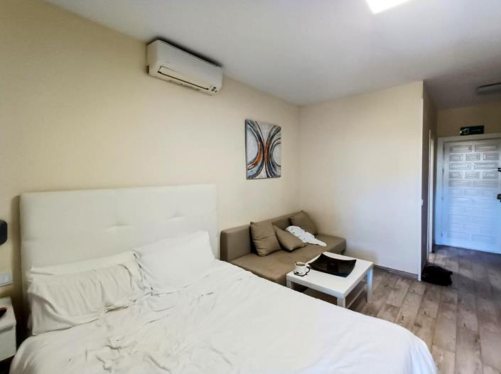 Image No.6-Studio for sale