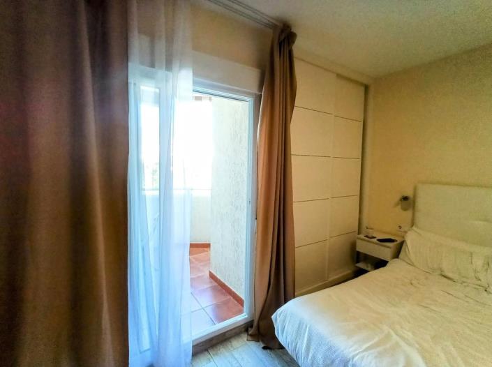 Image No.7-Studio for sale