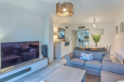 7-aa4cc561180b369757c0bb4af9886cd3