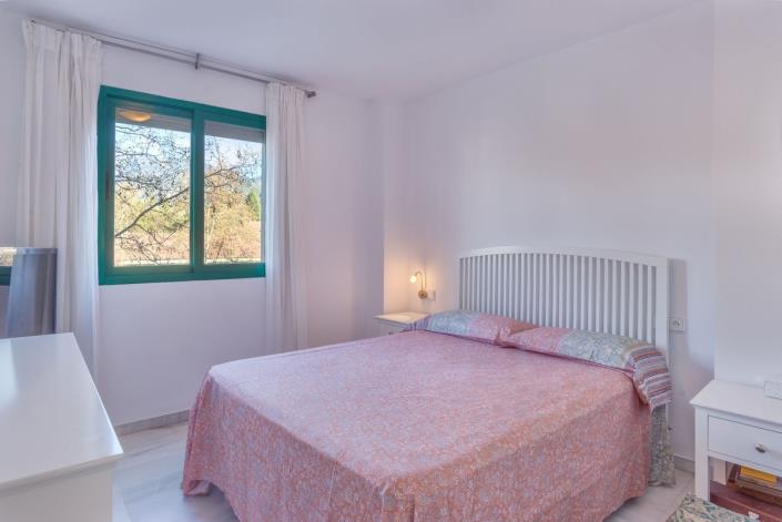 Image No.11-3 Bed Apartment for sale