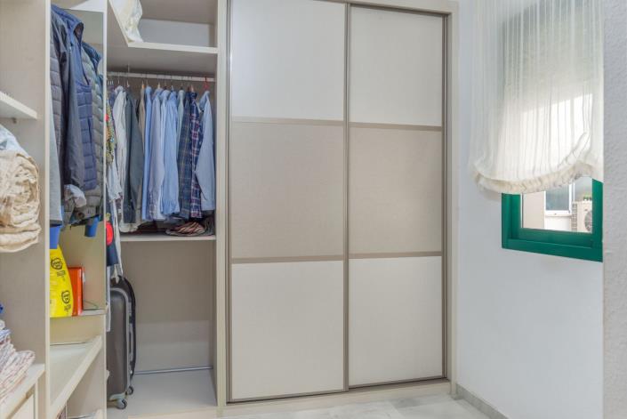 Image No.15-3 Bed Apartment for sale