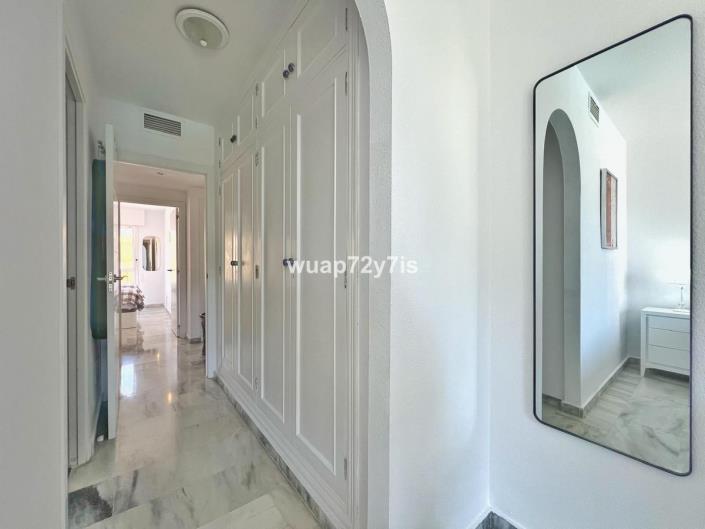 Image No.12-3 Bed Apartment for sale