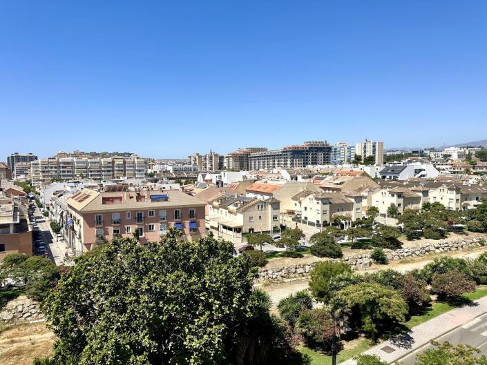 Image No.6-3 Bed Apartment for sale