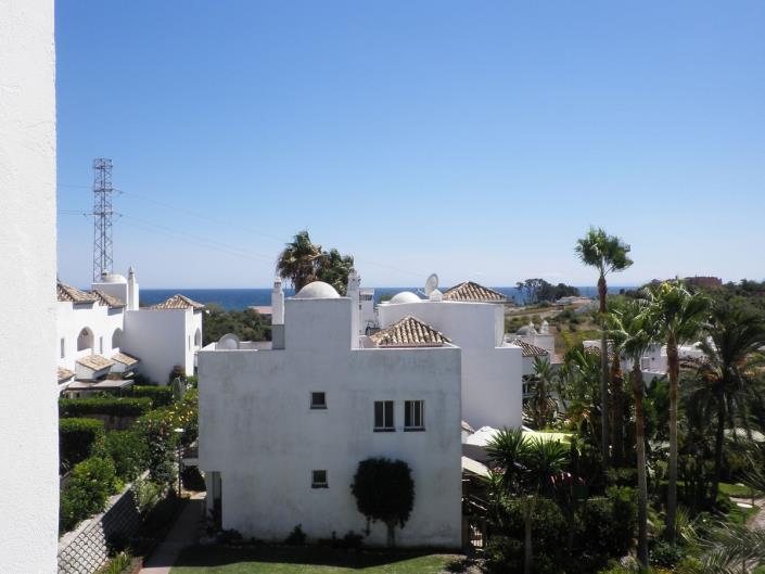 Image No.34-5 Bed Townhouse for sale