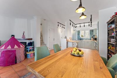 15-11d12f2f454f2f5e9b981fdd8b901d51