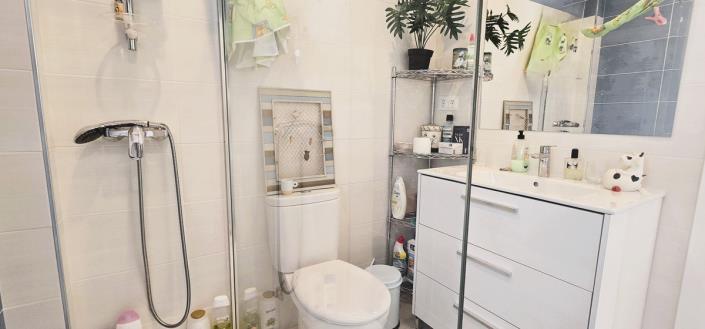 Image No.10-2 Bed Townhouse for sale