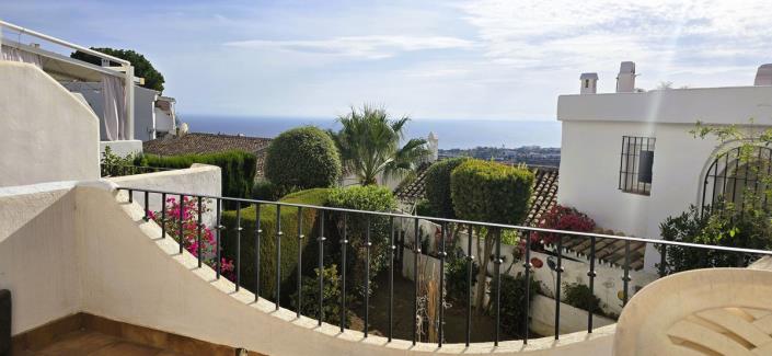 Image No.24-2 Bed Townhouse for sale