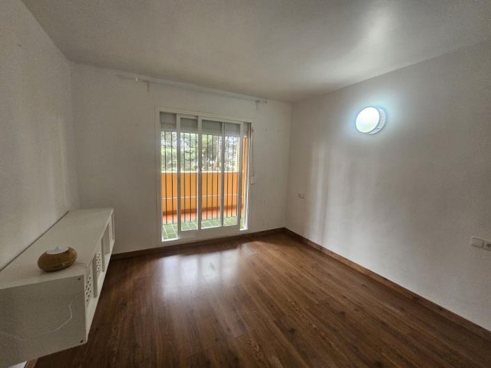 Image No.37-4 Bed Apartment for sale