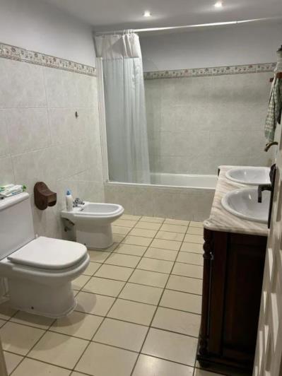 Image No.9-3 Bed Apartment for sale