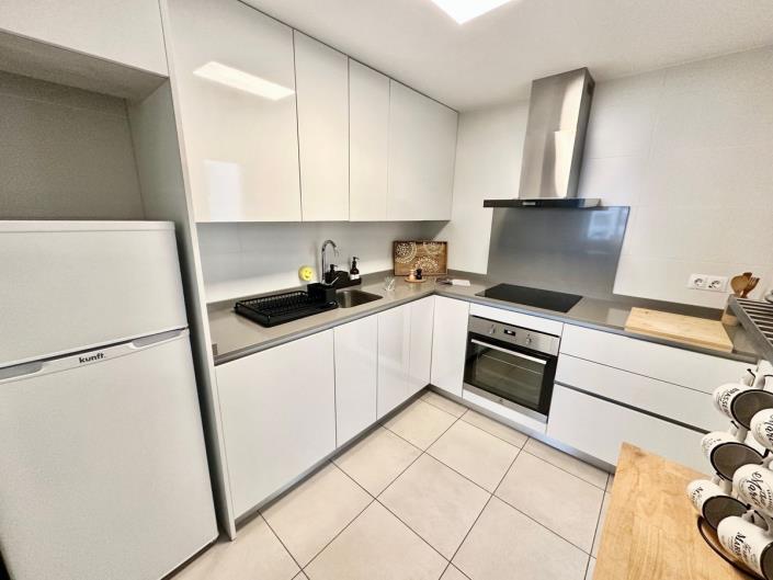 Image No.10-3 Bed Apartment for sale