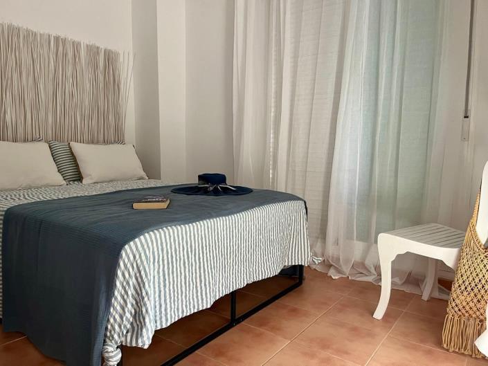 Image No.3-3 Bed Semi-Detached for sale