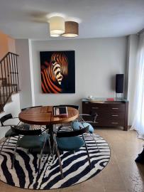 12-53013098fcab6c38b1379cd33298e050