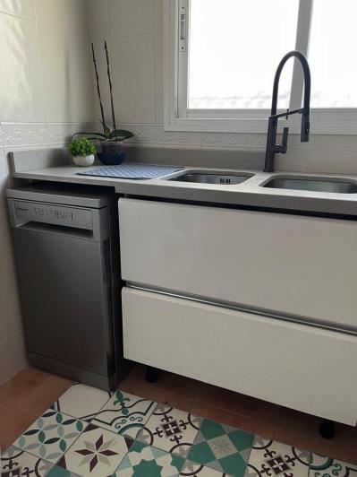 Image No.30-3 Bed Semi-Detached for sale