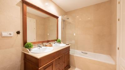 15-11d12f2f454f2f5e9b981fdd8b901d51