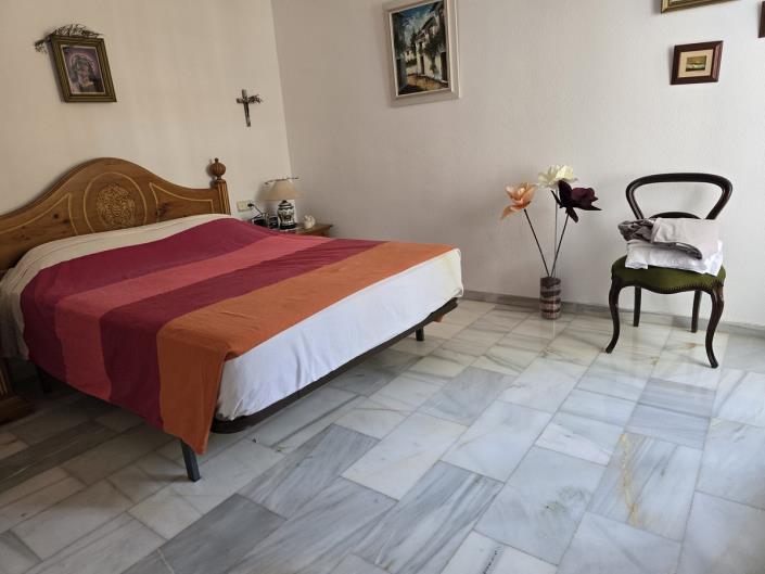 Image No.11-4 Bed Villa for sale