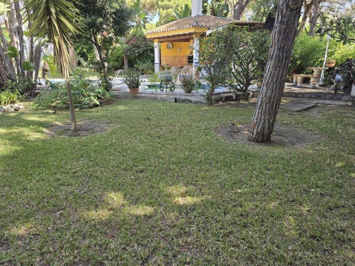 Image No.18-4 Bed Villa for sale