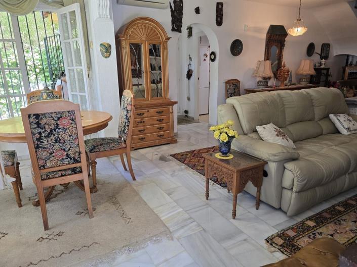 Image No.29-4 Bed Villa for sale