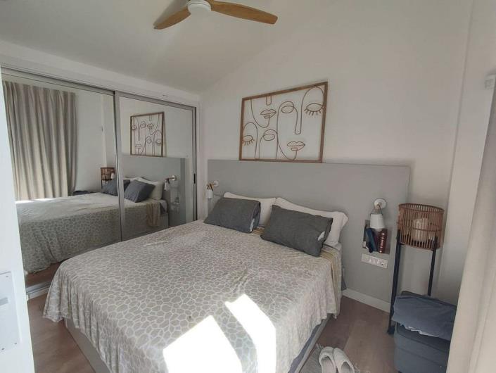 Image No.12-2 Bed Semi-Detached for sale