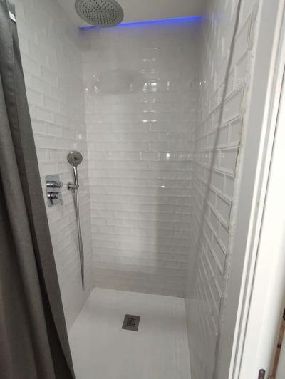 Image No.19-2 Bed Semi-Detached for sale