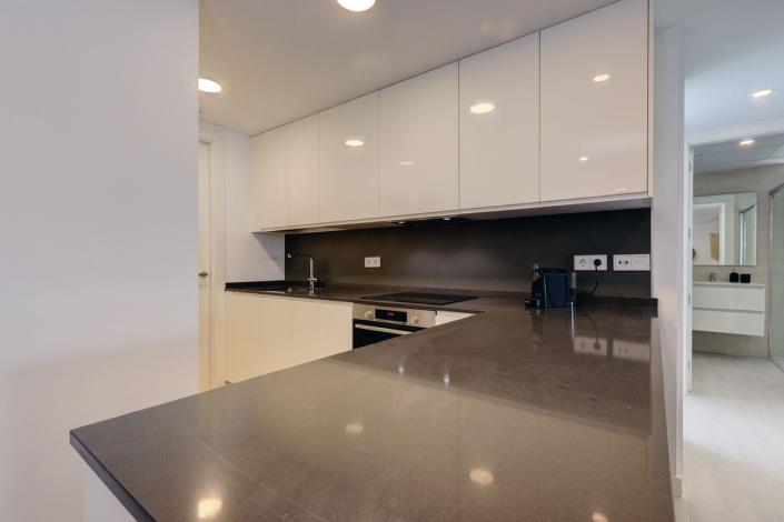 Image No.7-2 Bed Apartment for sale