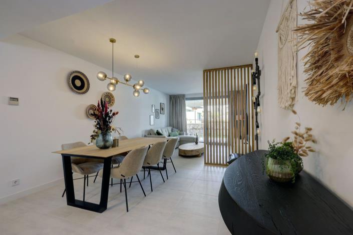 Image No.8-2 Bed Apartment for sale