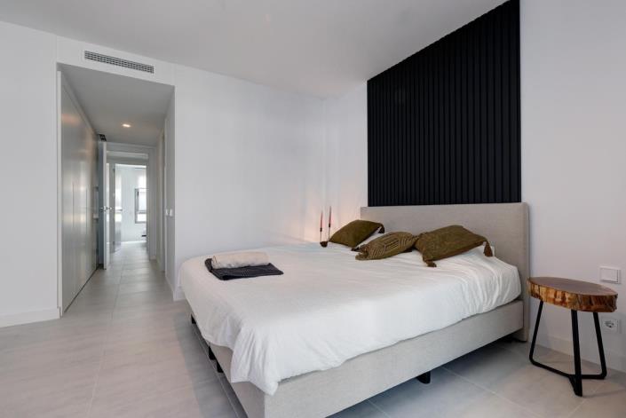 Image No.9-2 Bed Apartment for sale