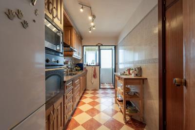 8-e64a9055bba3e77ac8aca3b893cdf826