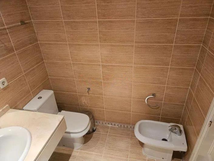 Image No.20-2 Bed Apartment for sale