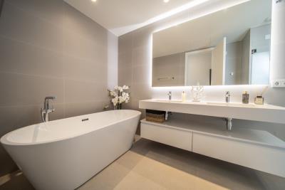 11-20939a0134ad724a8cb2a801094d15a4